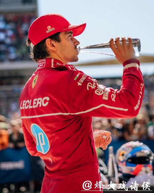 F1美国站:维斯塔潘杆位夺冠 诺里斯亚军勒克莱尔第3 F1美国站:维斯塔潘杆位夺冠 诺里斯亚军勒克莱尔第3